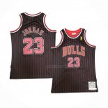Maillot Chicago Bulls Michael Jordan NO 23 Mitchell & Ness Noir